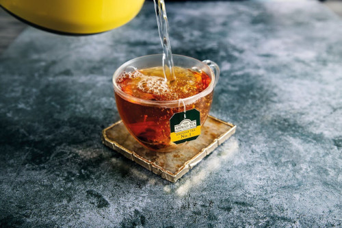Kim jest Tea Taster i na czym polega jego praca? Kulisy zawodu, o którym nie wiedziałeś